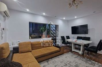 Apartament cu 3 camere, 2 bai, centrala proprie,  zona Lipovei anunturi imobiliare Timis