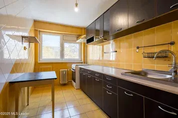 Vanzare Apartament 3 Camere, Piața Iancului - Oportunitate Excelentă! anunturi imobiliare Bucuresti