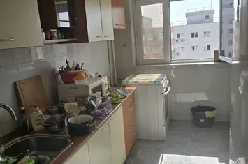 Apartament 3 camere Mosilor - Carol, imobil 1983 anunturi imobiliare Bucuresti
