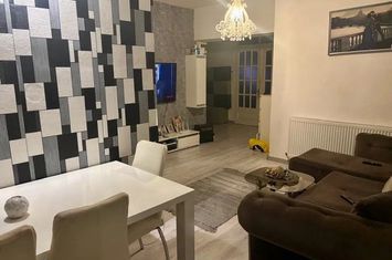 Apartament 3 camere de vanzare GEORGE ENESCU - Dolj anunturi imobiliare Dolj