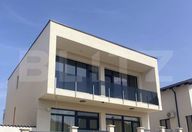 175.000 €, Vilă