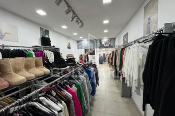 Spatiu comercial - Ultracentral - TRAFIC PIETONAL INTENS - Vitrina anunturi imobiliare Cluj