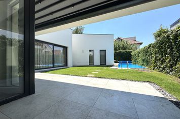 Vila cu piscina, ansamblu rezidential cu acces controlat, Iancu Nicolae anunturi imobiliare Bucuresti
