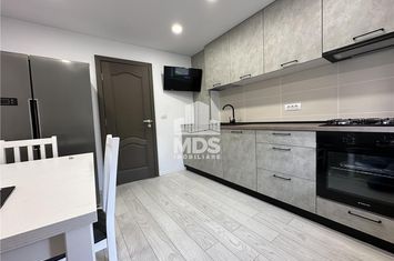 Apartament 3 camere de vanzare GIROCULUI - Timis anunturi imobiliare Timis