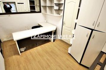 Apartament 2 camere, 2 băi, 1 bucătărie Central anunturi imobiliare Mures