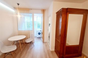 Garsonieră de inchiriat CENTRUL CIVIC - Brasov anunturi imobiliare Brasov