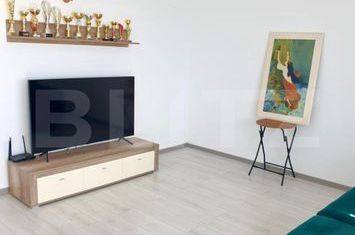 Apartament 3 camere de vanzare TRACTORU - Brasov anunturi imobiliare Brasov