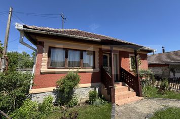 Casă - 4 camere de vanzare TARGU-JIU - Gorj anunturi imobiliare Gorj