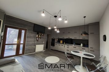 Apartament 2 camere de vanzare BARTOLOMEU - Brasov anunturi imobiliare Brasov