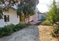 230.000 €, Vilă