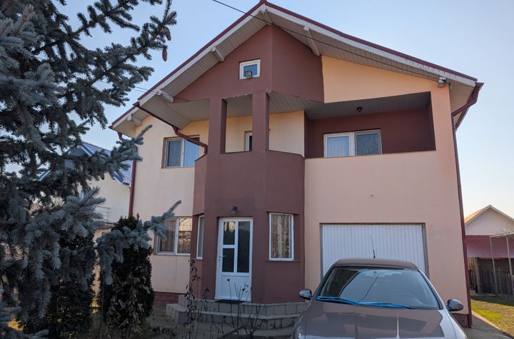 Vilă - 4 camere de vanzare HEMEIUS - Bacau anunturi imobiliare Bacau