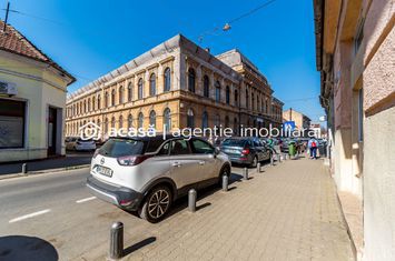 Locuință și Business pe Str. L. Blaga, Arad, Spațiu + Apartament anunturi imobiliare Arad