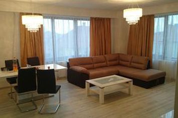 Apartament 3 camere de inchiriat CALEA DUMBRAVII - Sibiu anunturi imobiliare Sibiu