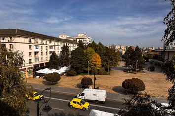 Apartament 2 camere de vanzare GEORGE ENESCU - Dolj anunturi imobiliare Dolj