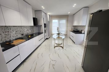 Casă - 4 camere de vanzare ALBA IULIA - Alba anunturi imobiliare Alba