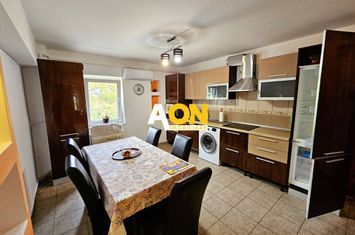 Apartament 3 camere decomandat, etaj 2, ultracentral, zona Primarie anunturi imobiliare Alba