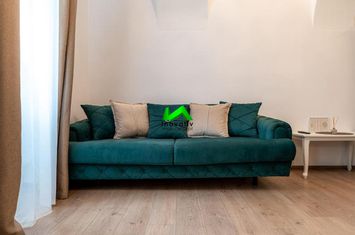 Garsonieră de inchiriat CENTRAL - Sibiu anunturi imobiliare Sibiu
