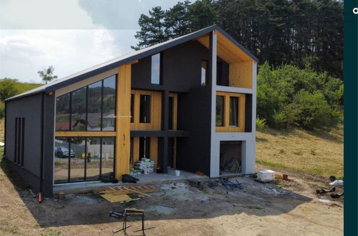 Vilă - 4 camere de vanzare HARMAN - Brasov anunturi imobiliare Brasov