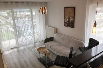 Apartament 2 camere de inchiriat TRACTORU - Brasov anunturi imobiliare Brasov