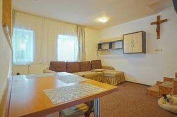 Apartament 3 camere de vanzare ASTRA - Brasov anunturi imobiliare Brasov