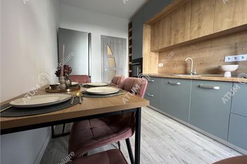 Apartament 2 camere de vanzare CALEA CISNADIEI - Sibiu anunturi imobiliare Sibiu