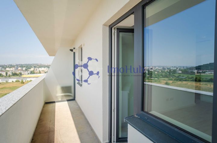 MUTARE IMEDIATA! Apartament cu o camera, Central, 44mp, 73.000 euro+TVA anunturi imobiliare Iasi