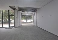 1.650 €, Spațiu comercial