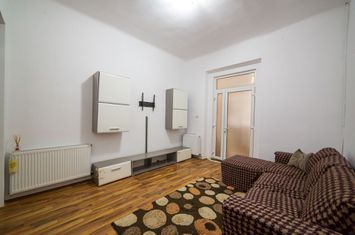 PRET NOU! Apartament spatios 4 camere - COMISION 0% anunturi imobiliare Arad