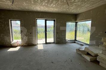 Vilă - 5 camere de vanzare CHINTENI - Cluj anunturi imobiliare Cluj