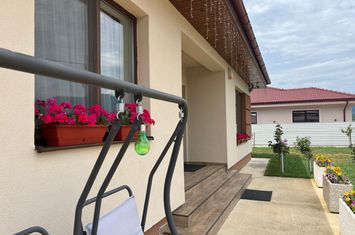 Casă - 3 camere de vanzare SASAR - Maramures anunturi imobiliare Maramures