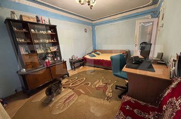 Apartament 3 camere de vanzare DACIA - Iasi anunturi imobiliare Iasi