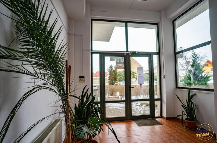 Birou de inchiriat CENTRUL CIVIC - Brasov anunturi imobiliare Brasov