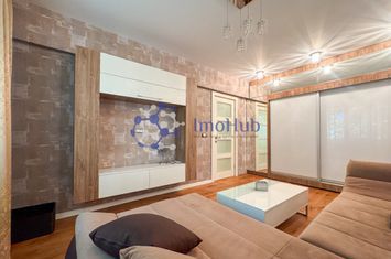 Piata Unirii, Apartament de inchiriat. etaj 3, renovat anunturi imobiliare Iasi