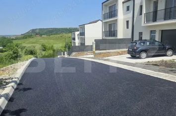 Vilă - 4 camere de vanzare CHINTENI - Cluj anunturi imobiliare Cluj