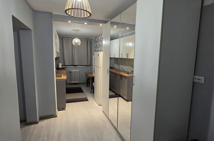 Dristor 2 Camere Renovat Mobila Noua anunturi imobiliare Bucuresti