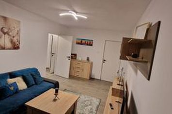 Apartament 3 camere de inchiriat ASTRA - Brasov anunturi imobiliare Brasov