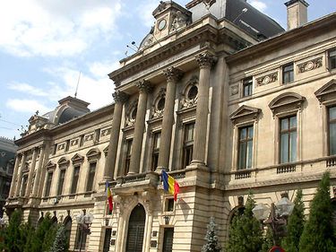 Bucureştenii în topul datornicilor la bănci