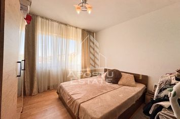 Apartament 4 camere | Decomandat | 80mp | Etaj 4/5 | La cheie | Turist anunturi imobiliare Timis