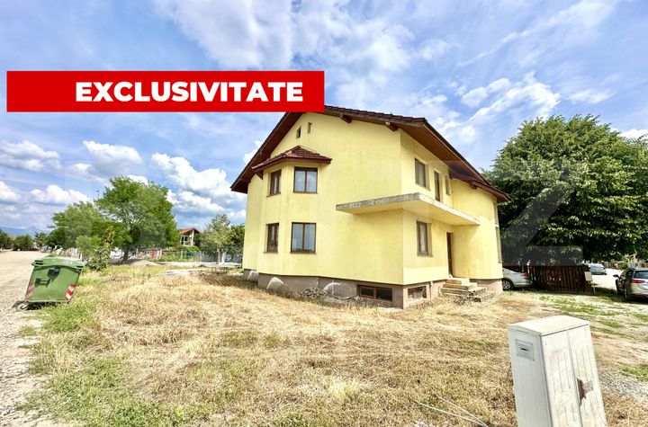 Vilă - 5 camere de vanzare ALBA IULIA - Alba anunturi imobiliare Alba
