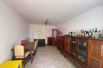 Vanzare apartament de 3 camere in Tineretului-metrou anunturi imobiliare Bucuresti