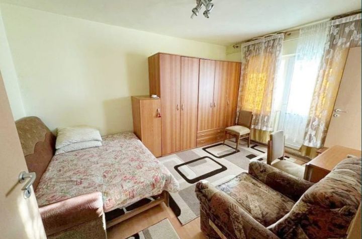 Garsonieră de vanzare COMPLEX STUDENTESC - Timis anunturi imobiliare Timis