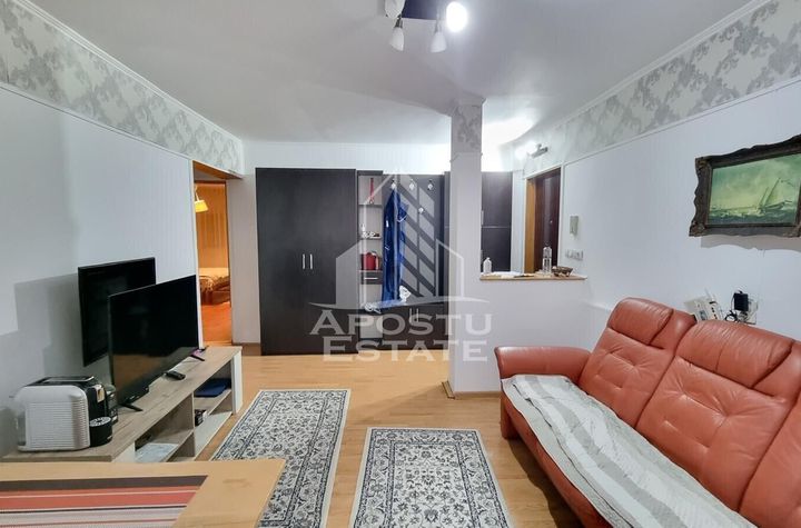 Apartament 2 camere,etaj intermediar,centrala proprie,zona Lipovei anunturi imobiliare Timis