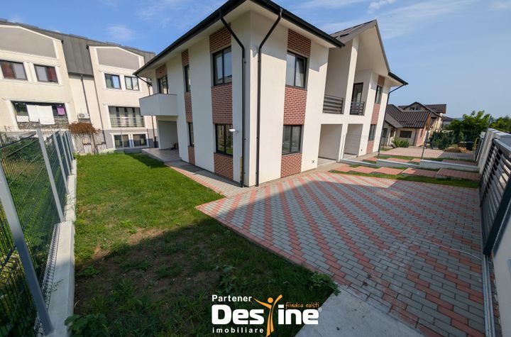 Vilă - 4 camere de vanzare IASI - Iasi anunturi imobiliare Iasi