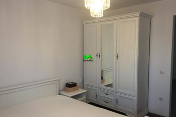 Vilă - 4 camere de vanzare HIPODROM 4 - Sibiu anunturi imobiliare Sibiu