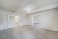 980 €, Apartament 4 camere