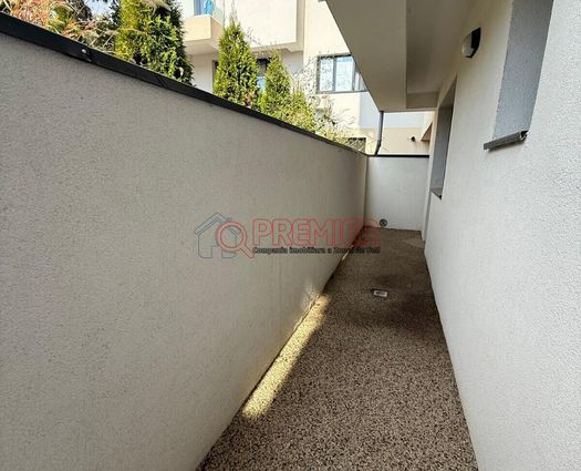 Garsonieră Aparatorii Patriei, 30 mp