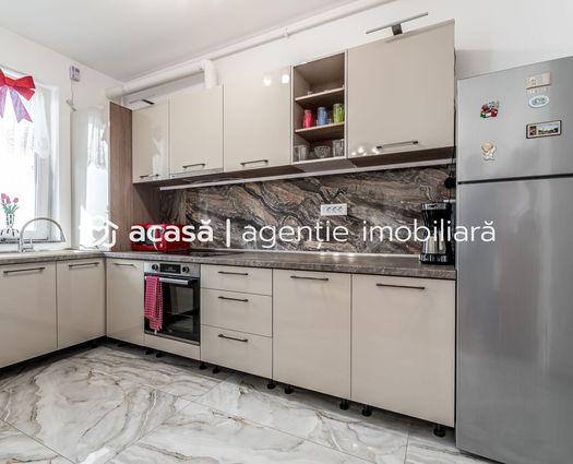Apartament 3 camere Gai, 76 mp