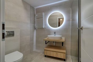 Apartament 2 camere Decebal anunturi imobiliare Bucuresti