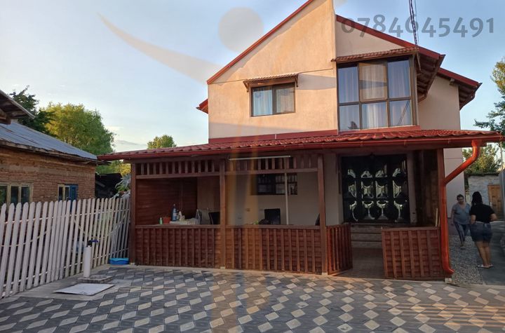 Casă - 3 camere de vanzare VALEA VOIEVOZILOR - Dambovita anunturi imobiliare Dambovita