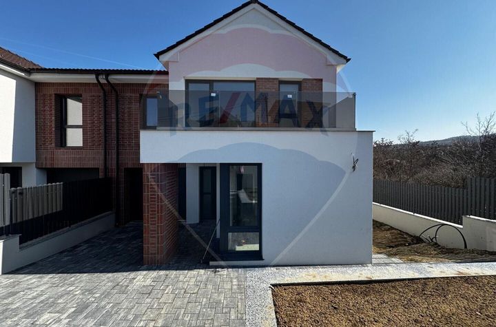 Vând Casă, in Borhanci anunturi imobiliare Cluj